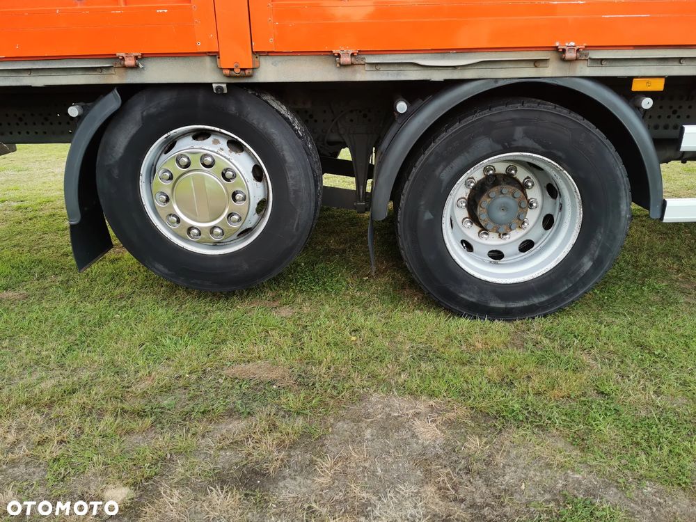 Mercedes-Benz Actros - 24