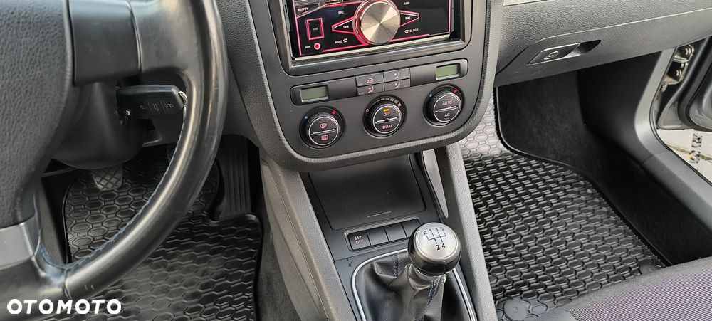 Volkswagen Golf 1.6 Goal - 29
