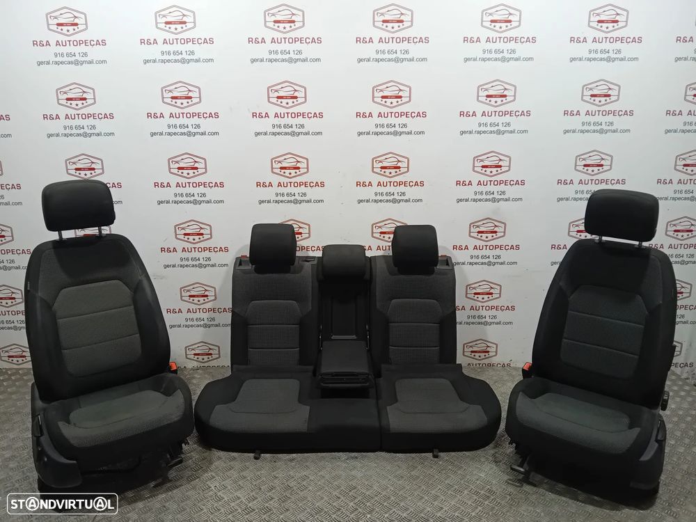Conjunto de Bancos Passat B7 em Tecido Original - 2