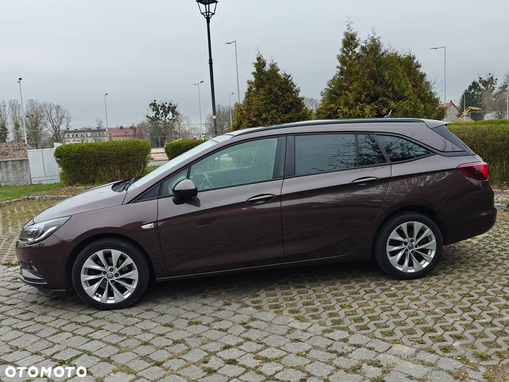 Opel Astra 1.6 CDTI DPF ecoFLEX TourerStart/Stop Exklusiv - 21