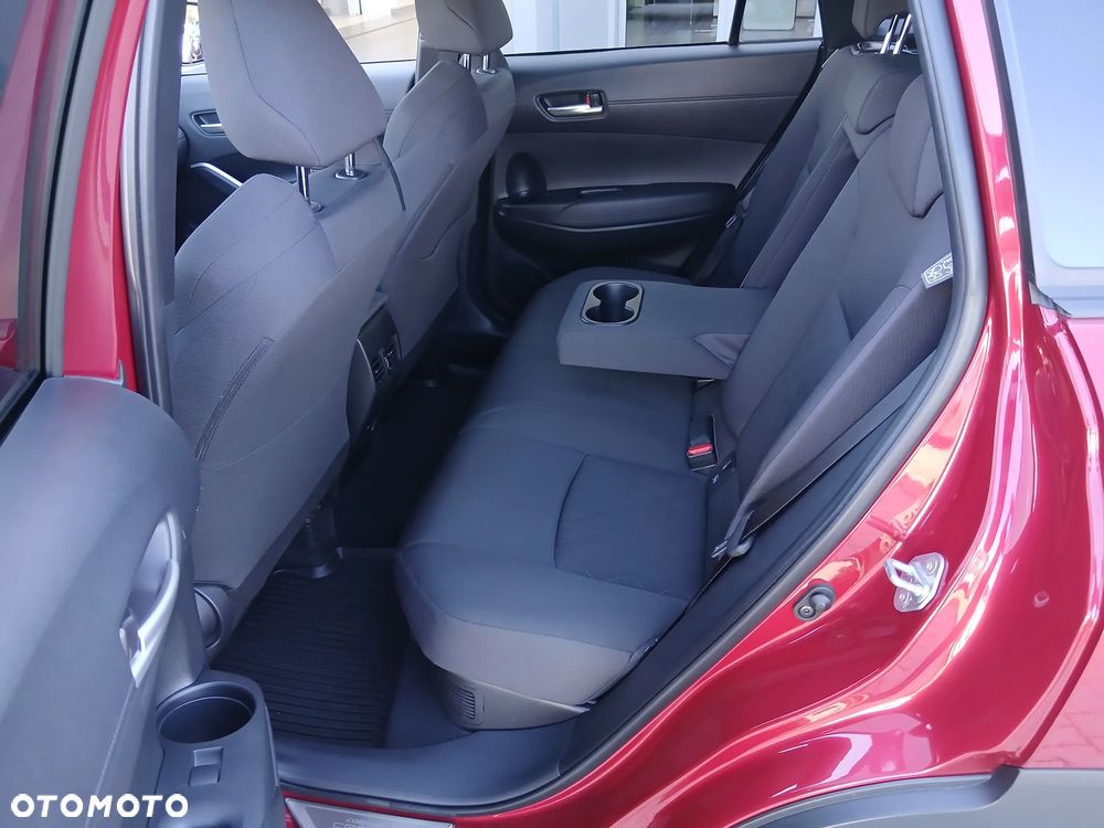 Toyota Corolla Cross - 25