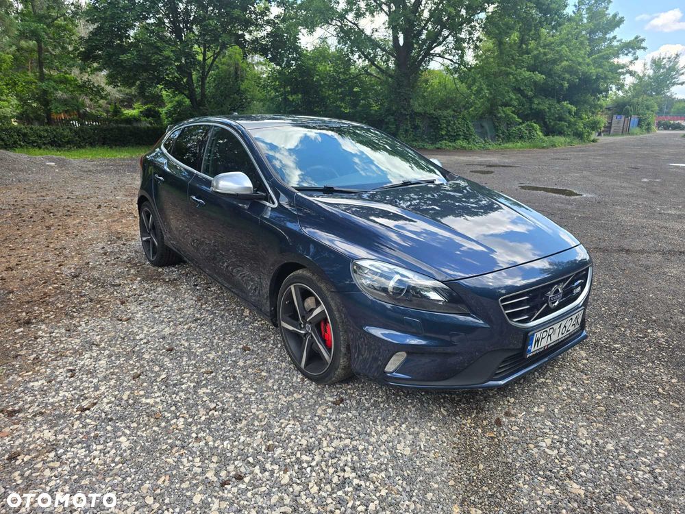 Volvo V40 - 2