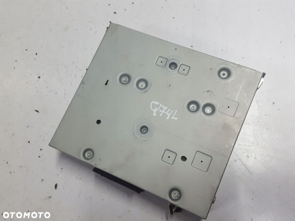 AUDI Q7 4L LIFT 09-15r TUNER RADIA NAWIGACJI 4G0035056E - 1