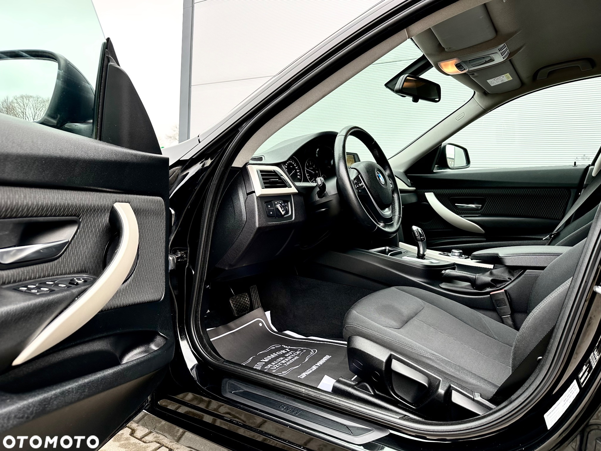 BMW 3GT 320d Business Edition sport - 25