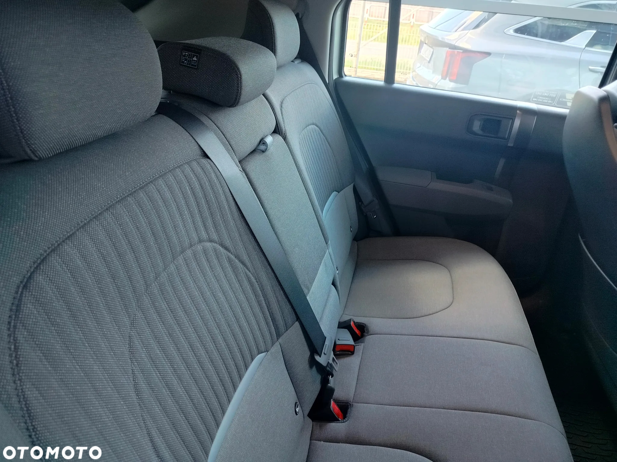 Kia EV3 58.3kWh Air - 10
