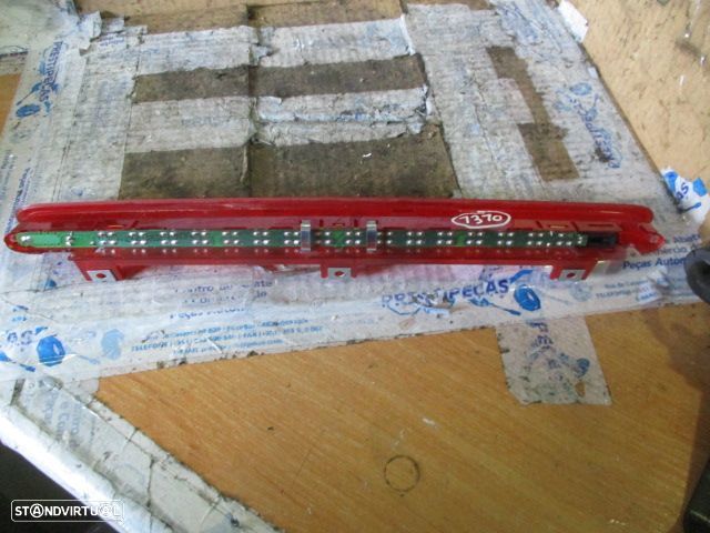 Farol Tras 1T0945097 VW TOURAN 2006 - 3