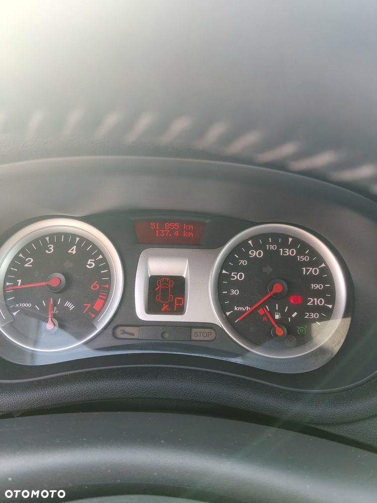 Renault Clio 1.6 16V Night&Day - 14