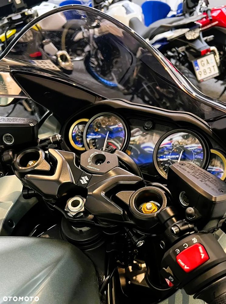 Suzuki Hayabusa - 11