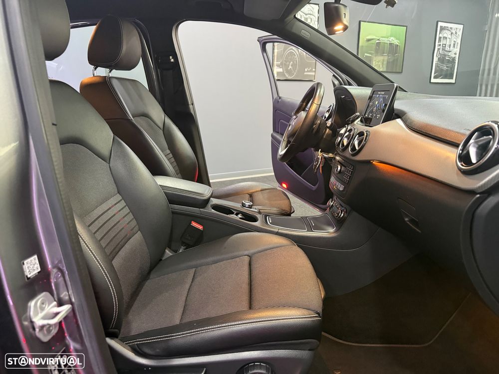 Mercedes-Benz B 180 (CDI) d 7G-DCT Urban — fotografia 15