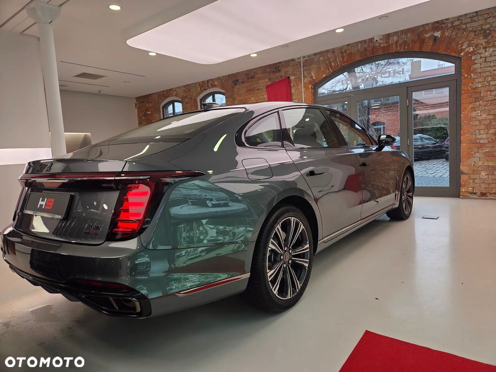 Hongqi H9 2.0T Deluxe - 3