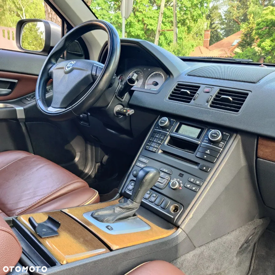 Volvo XC 90 3.2 AWD Executive - 24