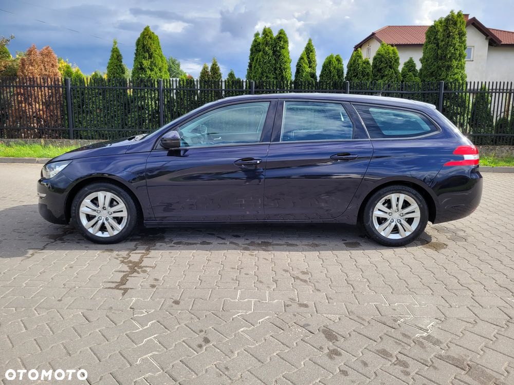 Peugeot 308 1.2 PureTech Allure S&S - 4
