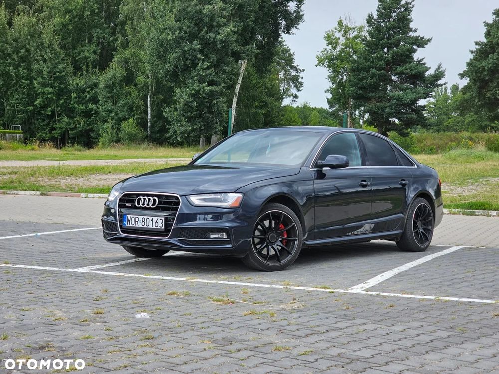 Audi A4 Limousine - 2