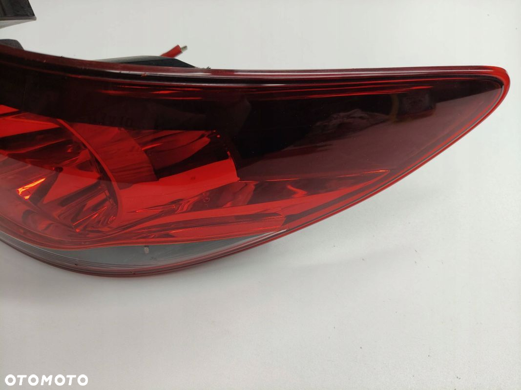LAMPA PRAWY TYŁ PRAWA TYLNA MAZDA 6 GJ GHP9-51150 Kombi - 6