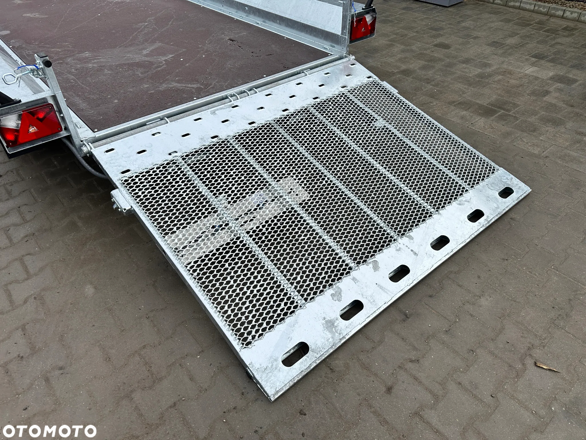 TEMARED BUILDER 4018/3 S 3500 kg - 13