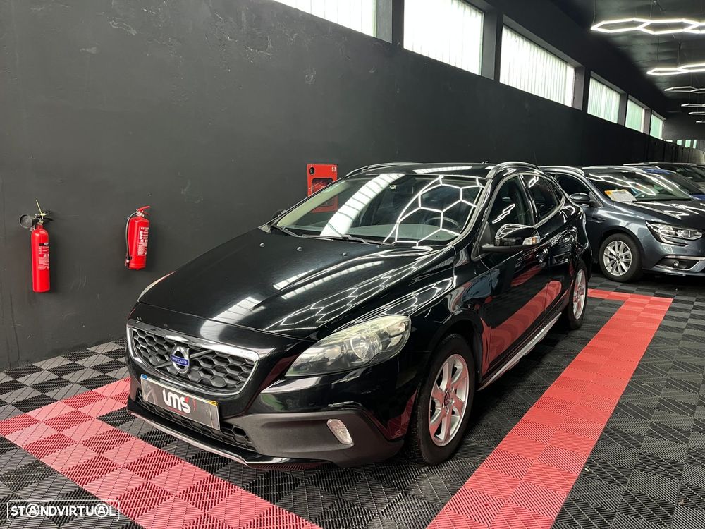 Volvo V40 Cross Country 2.0 D2 - 3