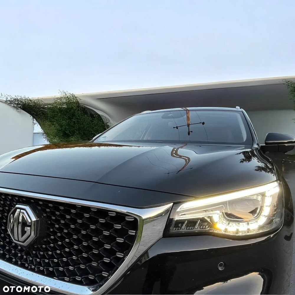 MG HS PHEV Luxury - 4