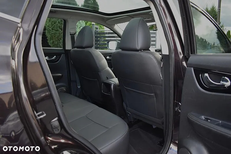 Nissan Qashqai 1.5 dCi TEKNA+ - 24