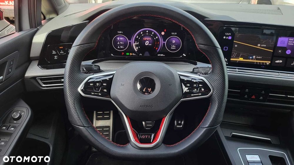Volkswagen Golf - 18