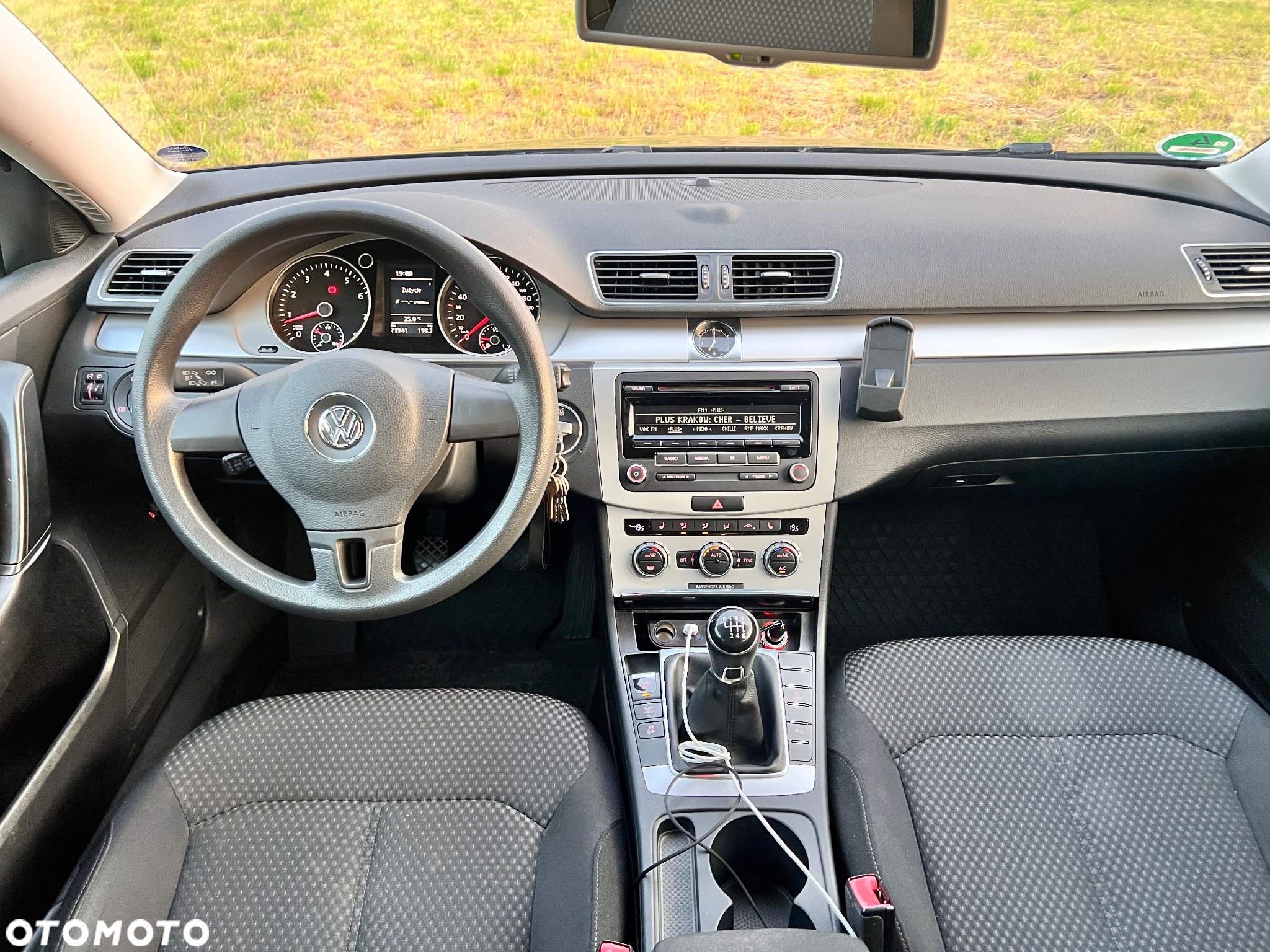 Volkswagen Passat 1.4 TSI BMT Comfortline - 9