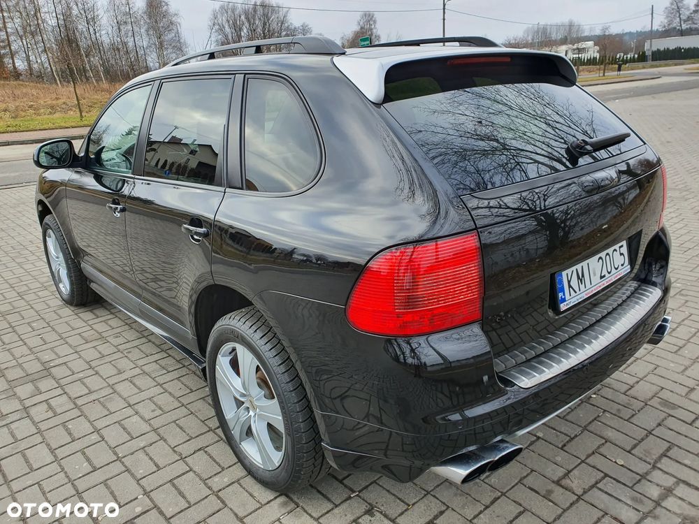 Porsche Cayenne - 19