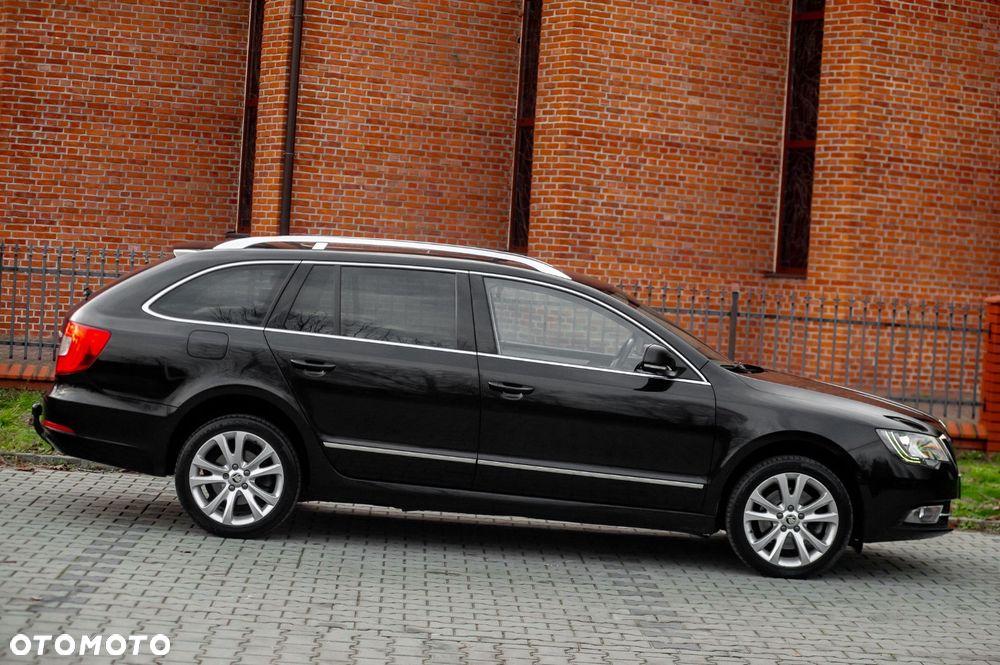 Skoda Superb 2.0 TDI Green tec 4x4 DSG L&K - 9