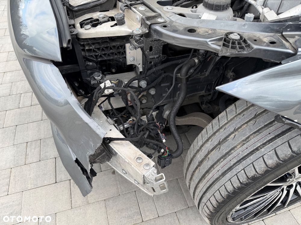 Mercedes-Benz Klasa C 220 d mHEV 4-Matic AMG - 14