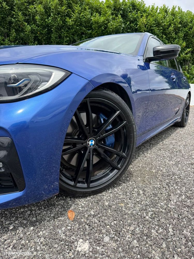 BMW 320 d Pack M Shadow Auto - 20