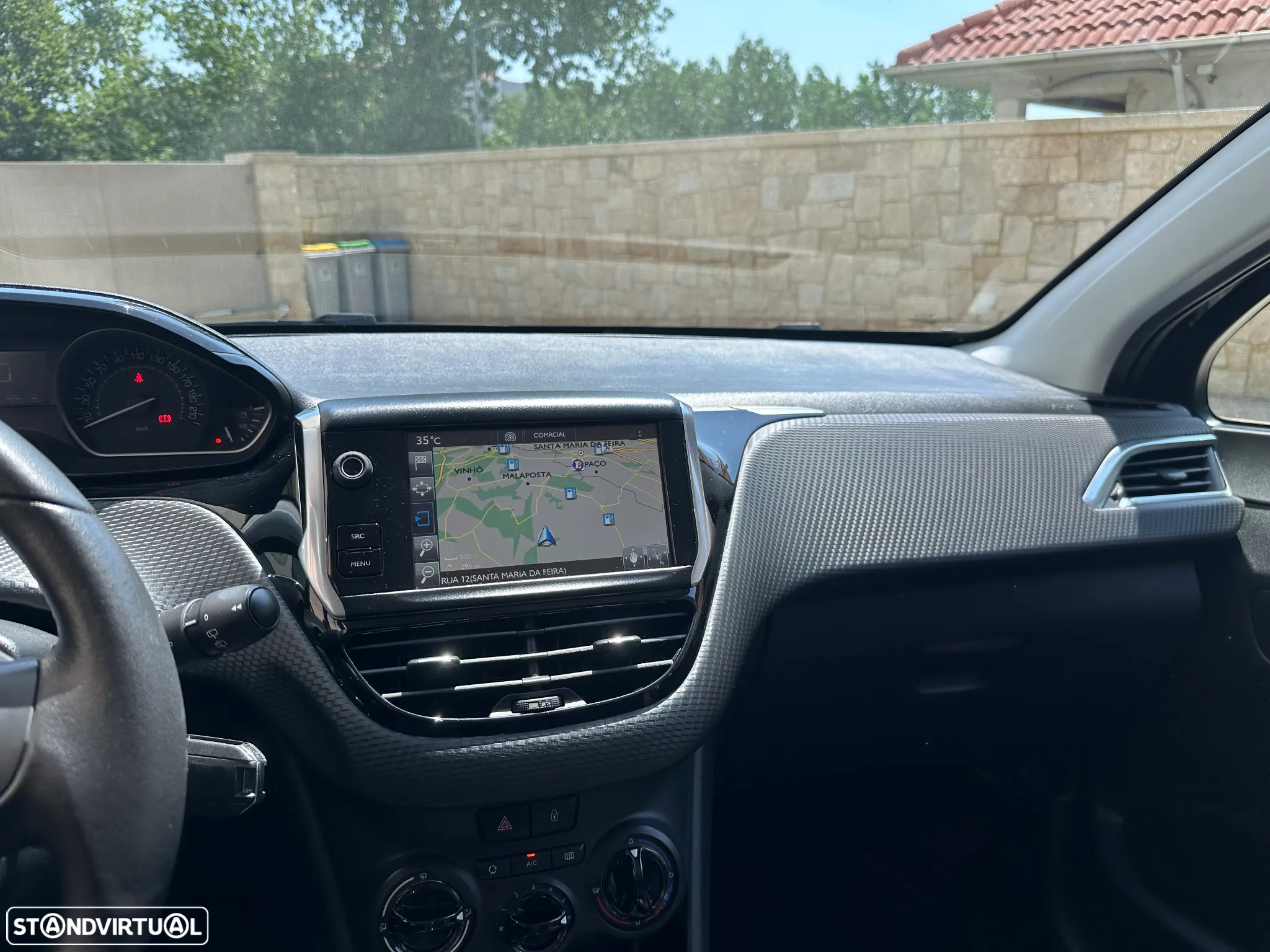 Peugeot 208 1.6 BlueHDi Style - 8