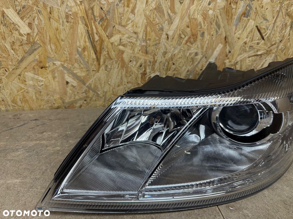 SKODA OCTAVIA 2 II BI XENON LIFT SKRĘTNY KOMPLETNA LEWA LAMPA 1Z1941015G - 16