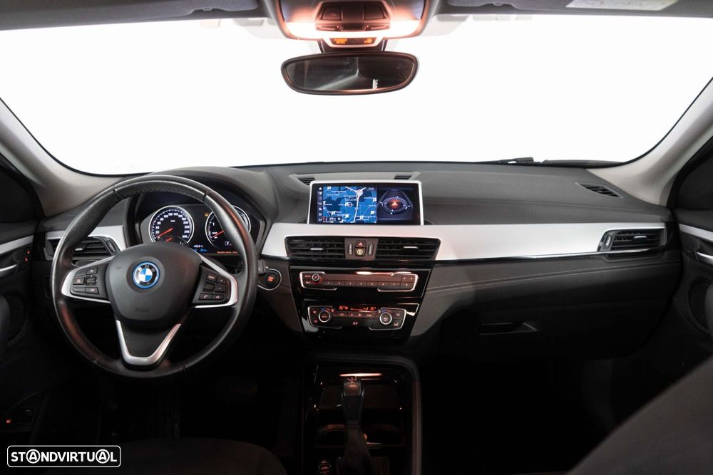 BMW X2 25 e xDrive - 21