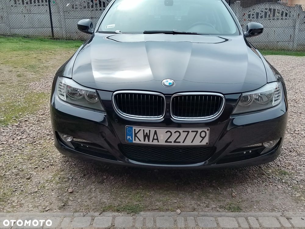 BMW Seria 3 318i - 3