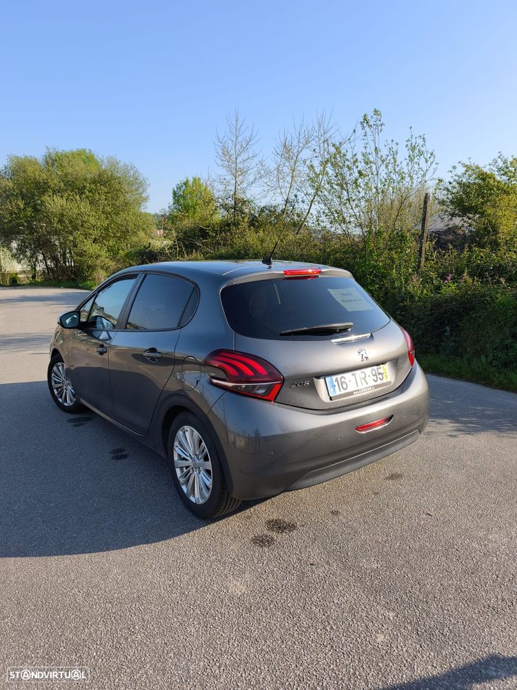 Peugeot 208 1.2 PureTech Style - 7