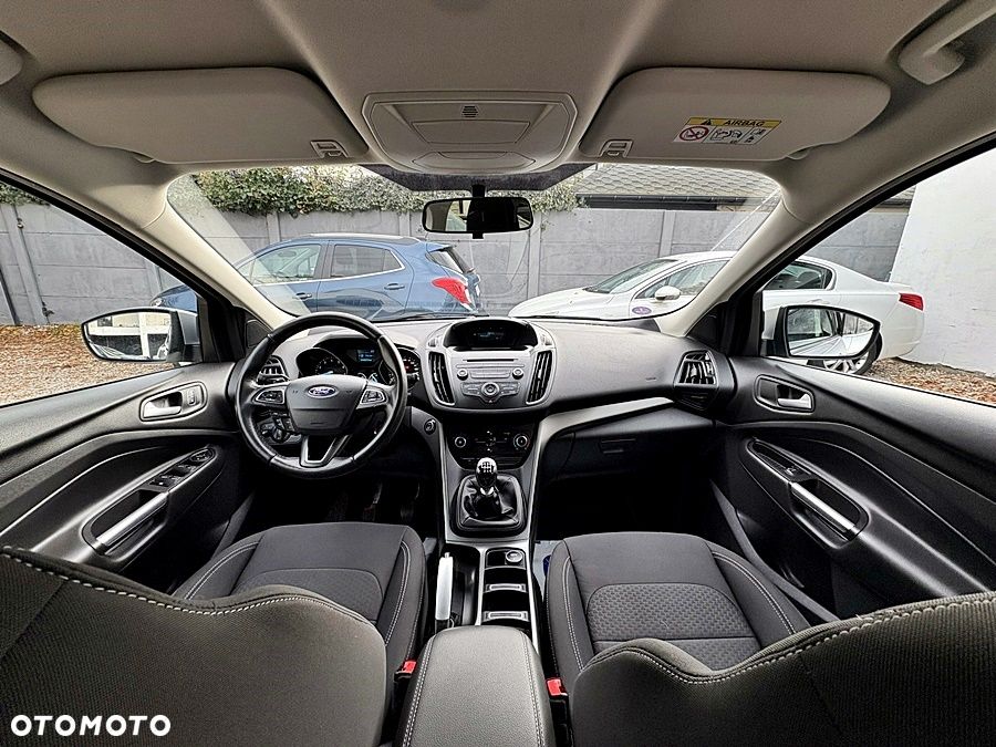 Ford Kuga 1.5 EcoBoost 2x4 Business Edition - 27