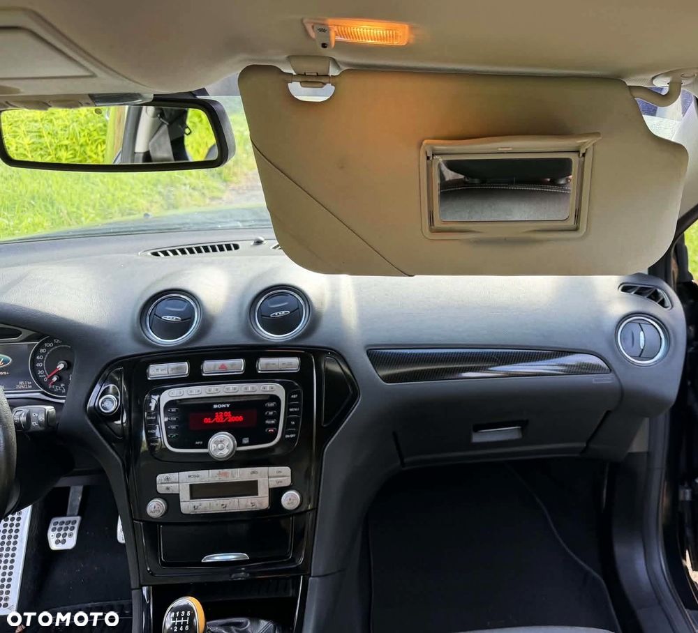 Ford Mondeo 2.0 TDCi Champions Edition - 29