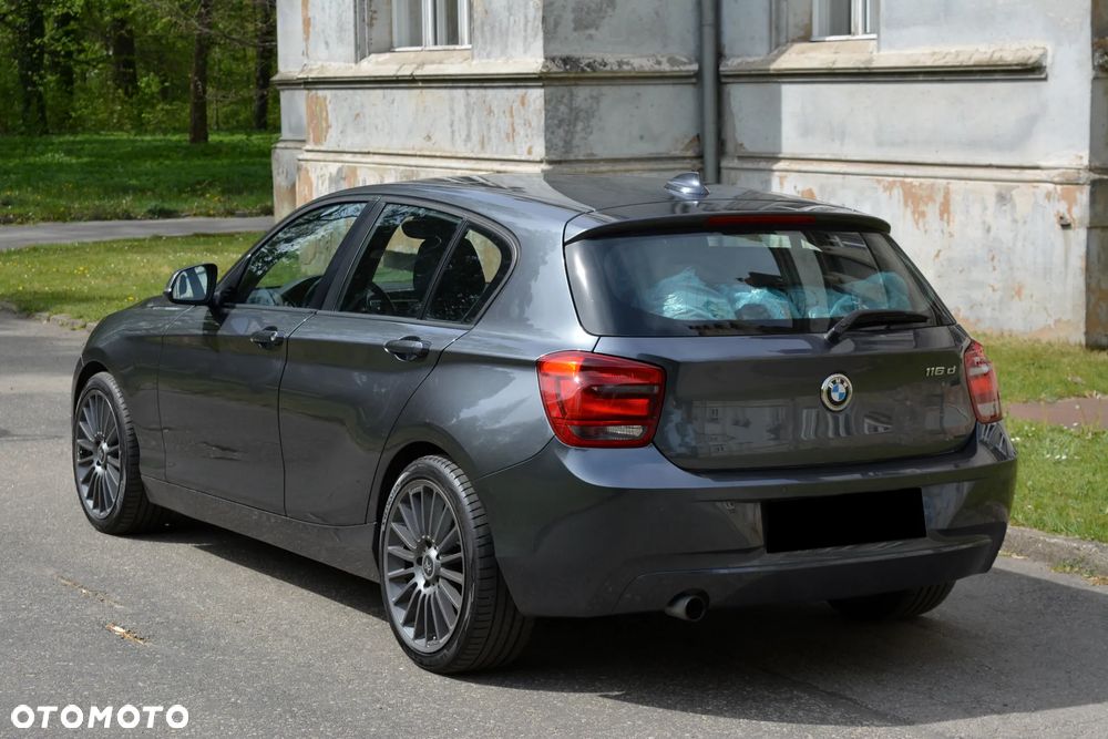 BMW Seria 1 - 28