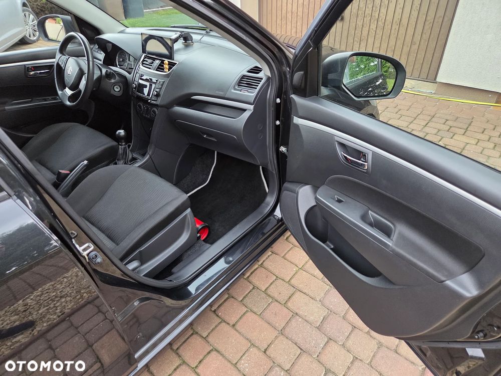 Suzuki Swift - 6