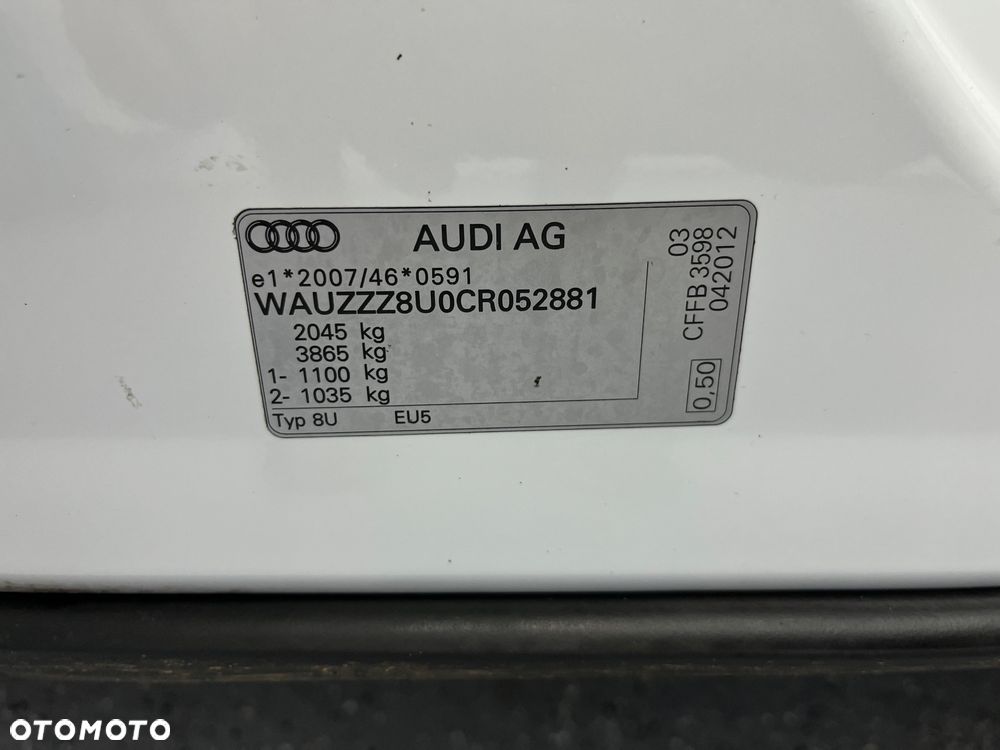 Audi Q3 - 18