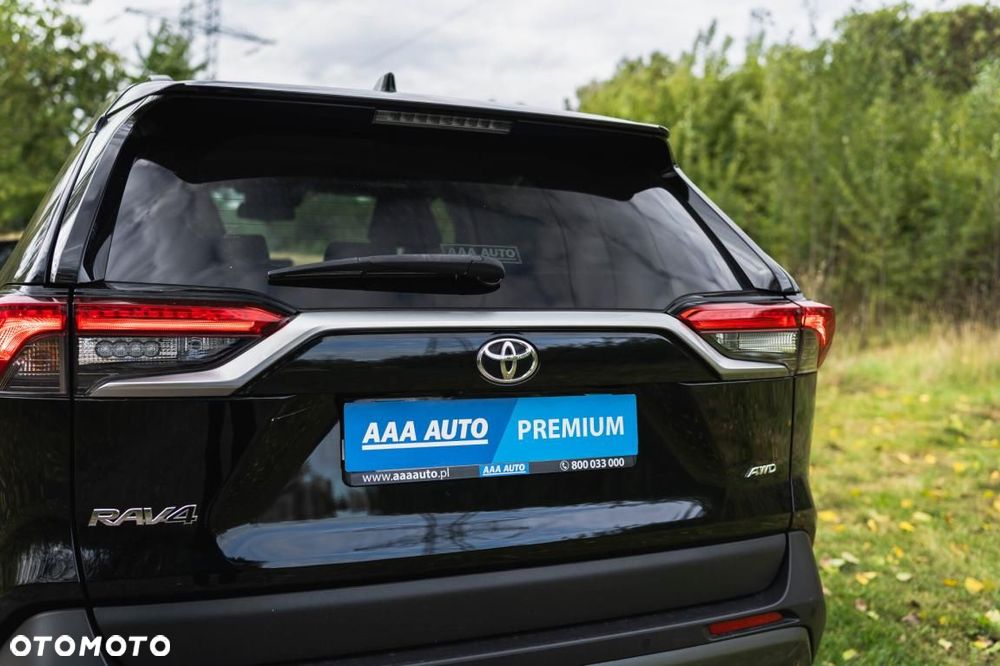 Toyota RAV4 - 11