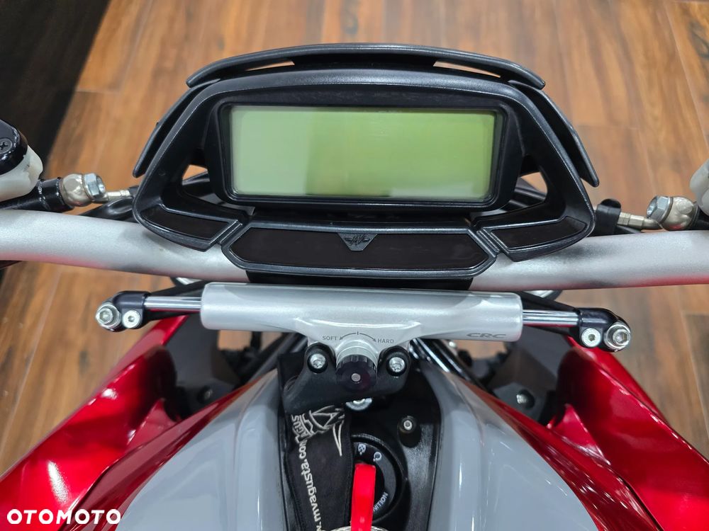 MV AGUSTA Brutale - 23