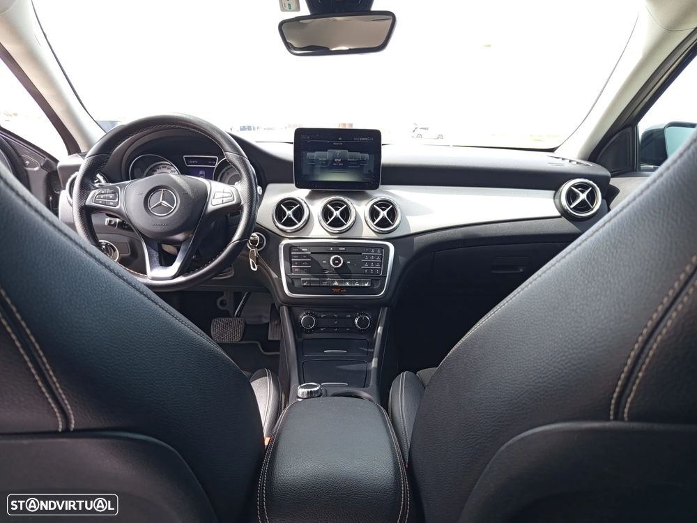 Mercedes-Benz GLA 200 d Style Aut. - 17