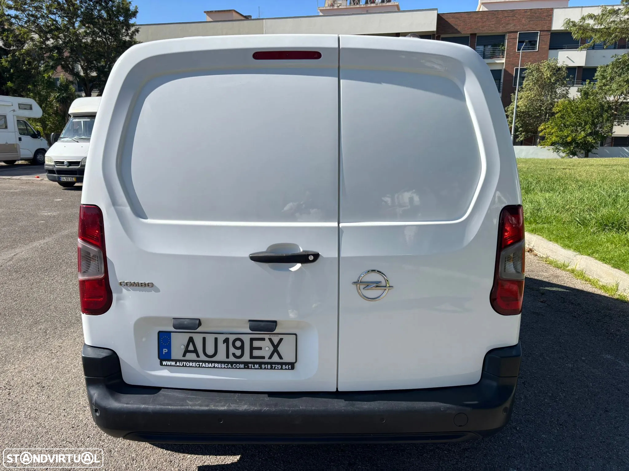 Opel COMBO 1.5 102cv 3 LUGARES - AC - IVA DEDUTÍVEL - 11