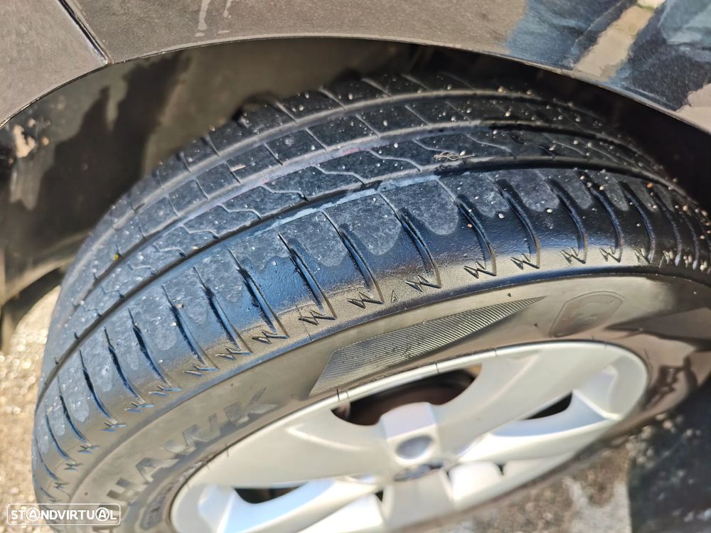 Skoda Rapid 1.6 TDI Active - 11