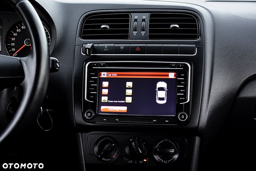 Volkswagen Polo 1.4 16V Comfortline - 20