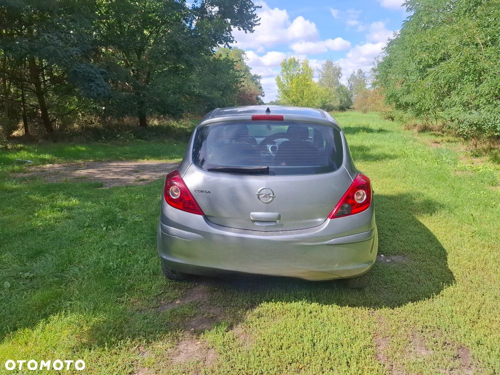 Opel Corsa 1.2 16V Edition / Active - 5