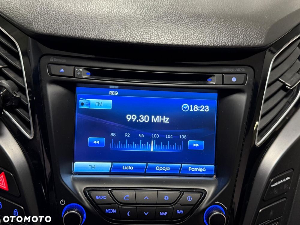 Hyundai i40 1.7 CRDi Comfort + - 18