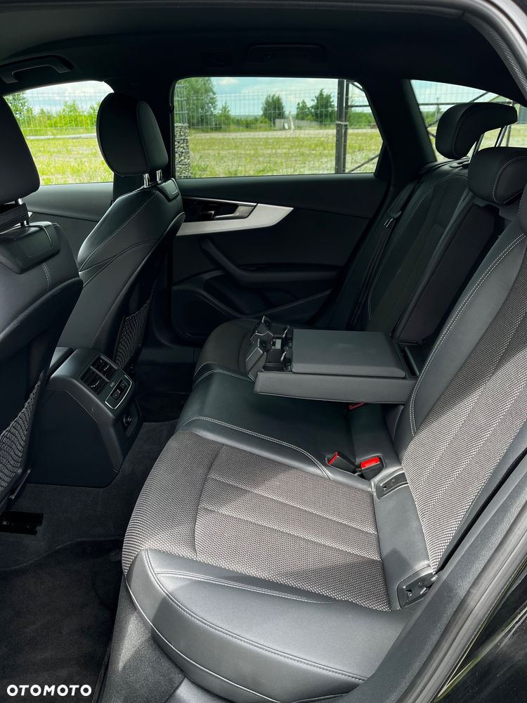 Audi A4 Avant 35 TFSI mHEV S tronic - 28