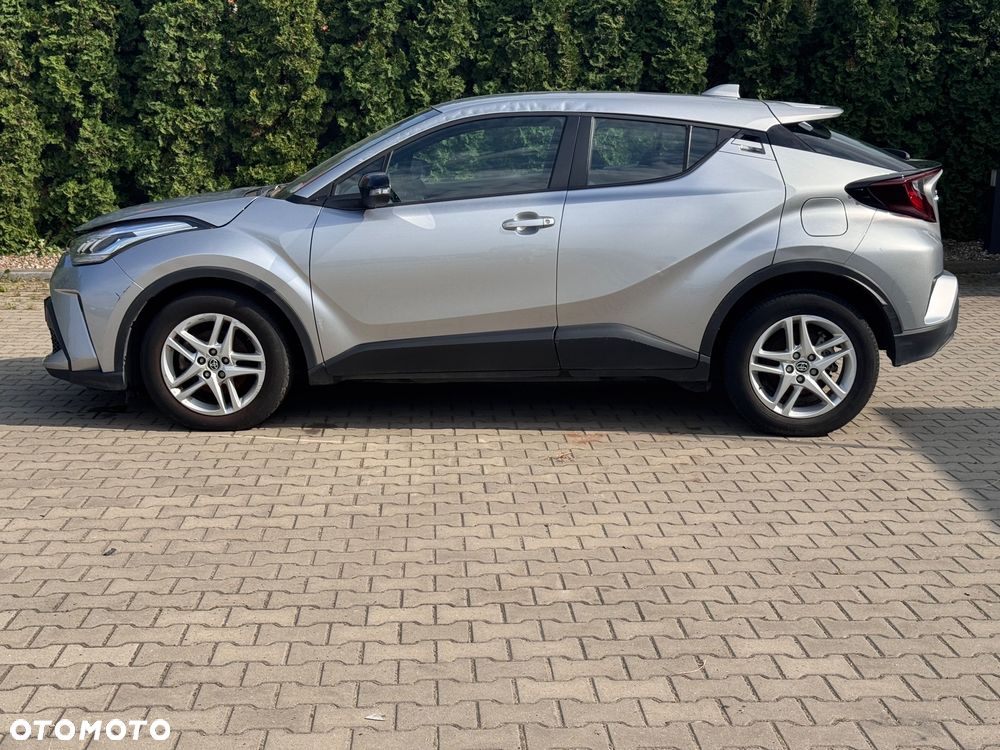 Toyota C-HR - 4