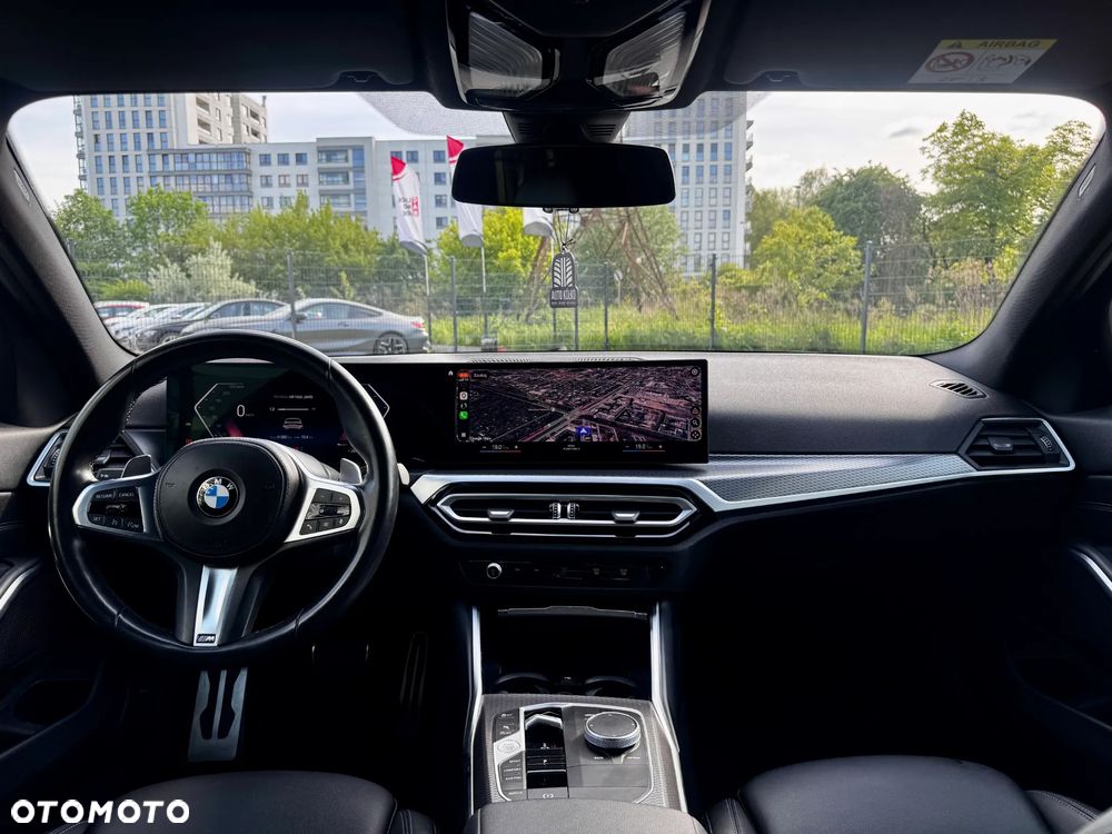 BMW Seria 3 318i M Sport - 17