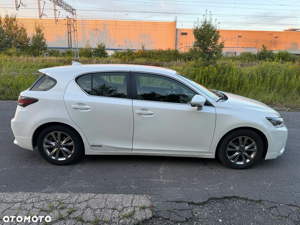 Lexus CT 200h Elite EU6 - 8